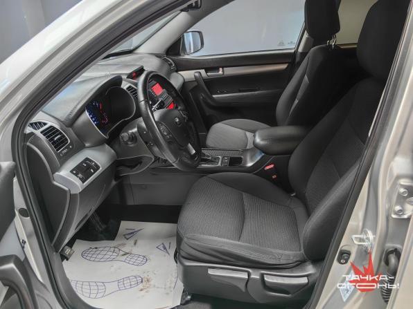 Kia Sorento II Рестайлинг с пробегом 2014 года, цена 1 778 000 рублей, 170000 км, внедорожник, Автокод Объявления