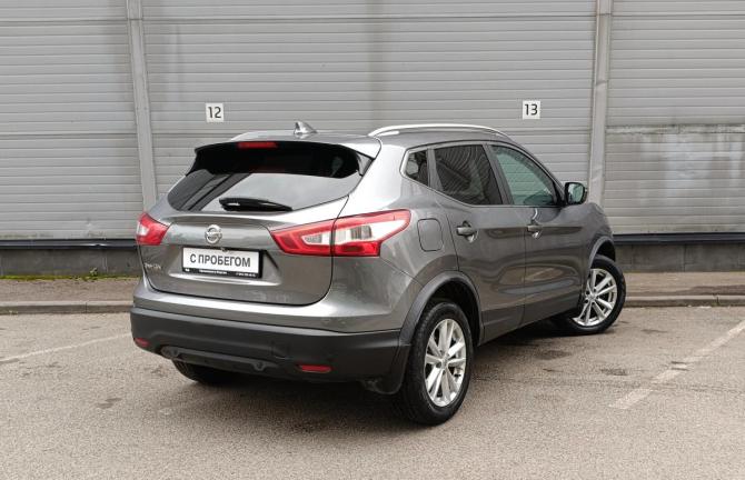 Nissan Qashqai II с пробегом 2017 года, цена 1 819 000 рублей, 51967 км, внедорожник, Автокод Объявления