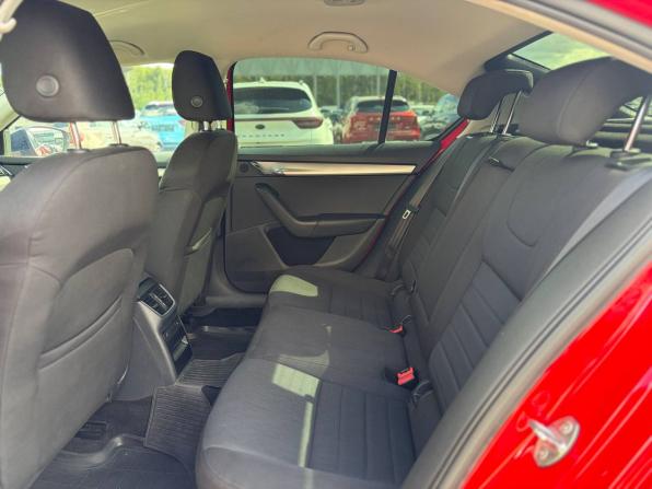 Skoda Octavia III (A7) с пробегом 2013 года, цена 995 000 рублей, 209197 км, лифтбек, Автокод Объявления