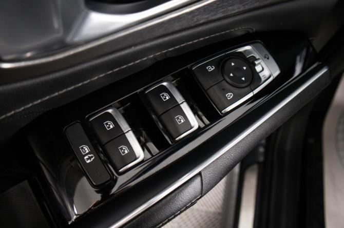 Kia Sorento IV с пробегом 2021 года, цена 3 799 000 рублей, 105000 км, внедорожник, Автокод Объявления
