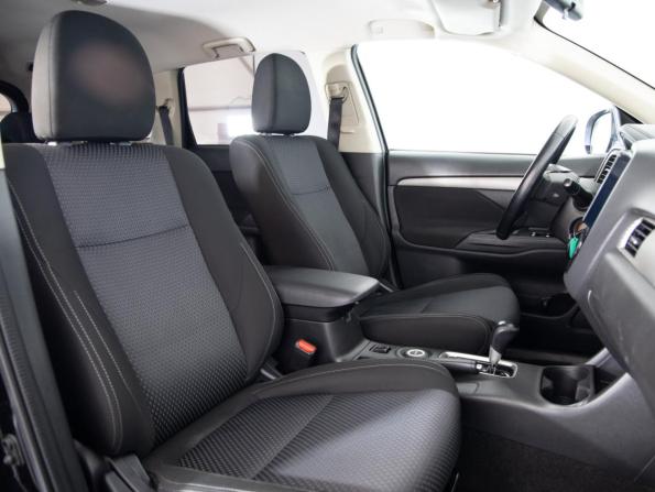 Mitsubishi Outlander III Рестайлинг 2 с пробегом 2016 года, цена 1 549 000 рублей, 161943 км, внедорожник, Автокод Объявления