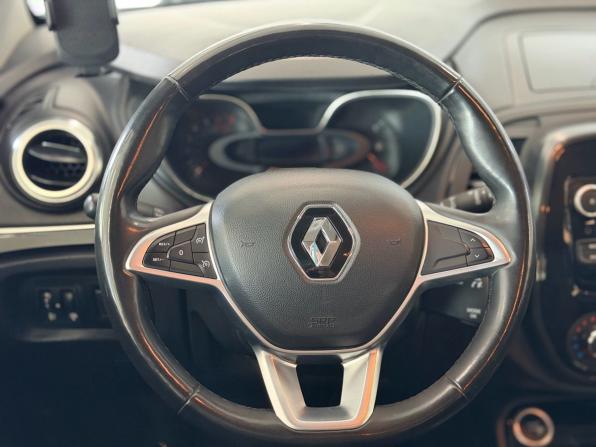 Renault Kaptur I Рестайлинг с пробегом 2021 года, цена 1 135 000 рублей, 140216 км, внедорожник, Автокод Объявления