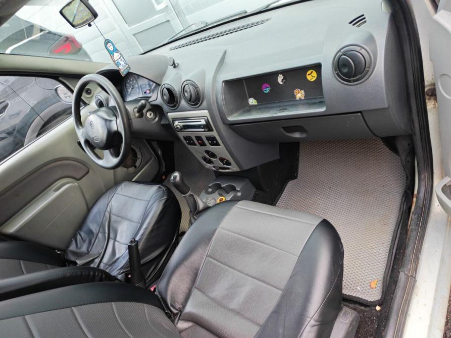 Renault Logan I Санкт-Петербург  - изображение 5