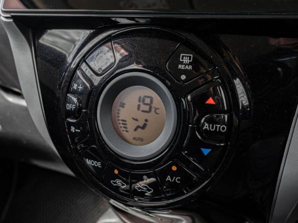 Nissan Note II Рестайлинг с пробегом 2018 года, цена 1 250 000 рублей, 110656 км, хэтчбек, Автокод Объявления