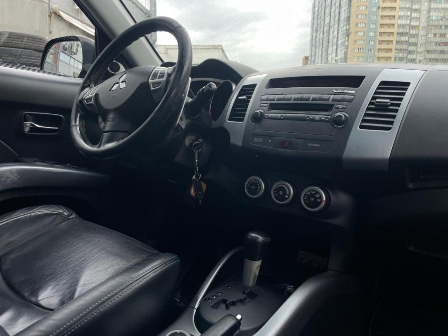Mitsubishi Outlander II Санкт-Петербург  - изображение 12