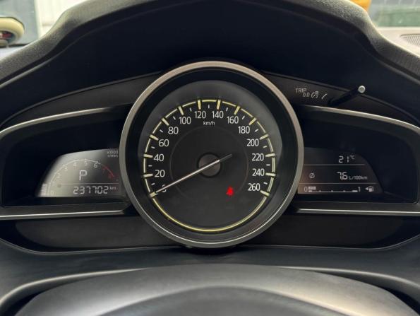 Mazda 3 III (BM) Рестайлинг с пробегом 2017 года, цена 1 229 000 рублей, 237702 км, седан, Автокод Объявления
