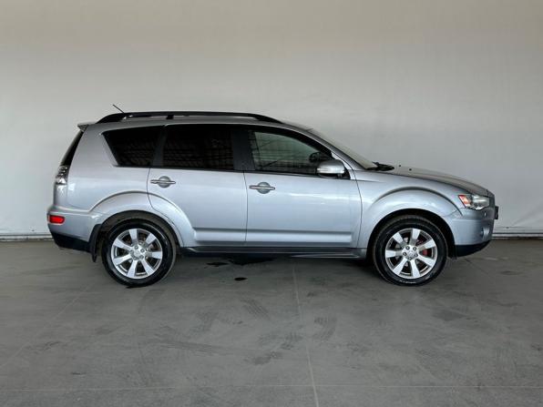 Mitsubishi Outlander II Рестайлинг с пробегом 2012 года, цена 1 180 000 рублей, 213898 км, внедорожник, Автокод Объявления