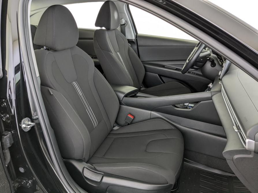 Hyundai Elantra VII (CN7) Москва  - изображение 23