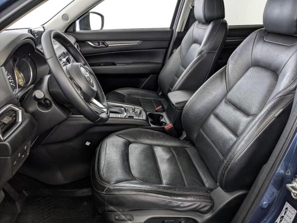 Mazda CX-5 II с пробегом 2017 года, цена 2 390 000 рублей, 113004 км, внедорожник, Автокод Объявления