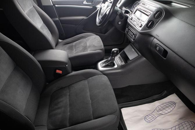 Volkswagen Tiguan I Рестайлинг с пробегом 2012 года, цена 1 529 000 рублей, 131000 км, внедорожник, Автокод Объявления