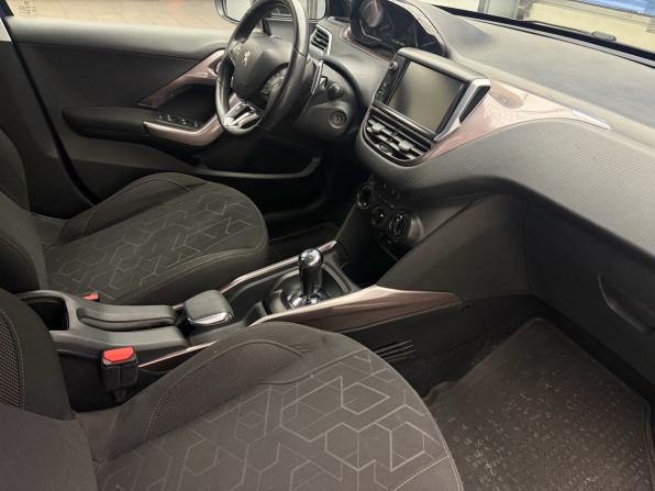 Peugeot 2008 I с пробегом 2014 года, цена 749 000 рублей, 122398 км, внедорожник, Автокод Объявления
