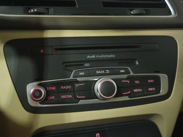 Audi Q3 I (8U) с пробегом 2012 года, цена 1 567 000 рублей, 131880 км, внедорожник, Автокод Объявления