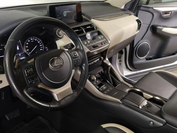 Lexus NX I Рестайлинг с пробегом 2021 года, цена 4 427 000 рублей, 44000 км, внедорожник, Автокод Объявления