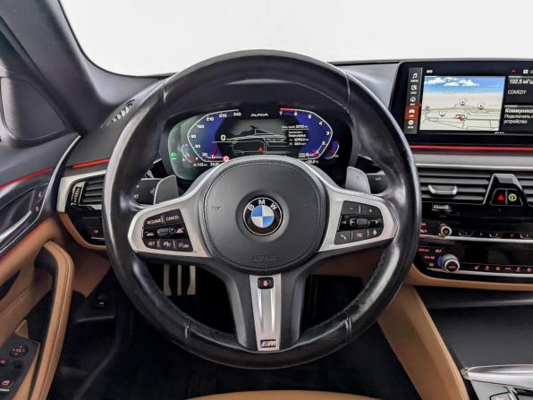 BMW 5 серии VII (G30/G31/G38) Рестайлинг с пробегом 2021 года, цена 5 330 000 рублей, 52720 км, седан, Автокод Объявления