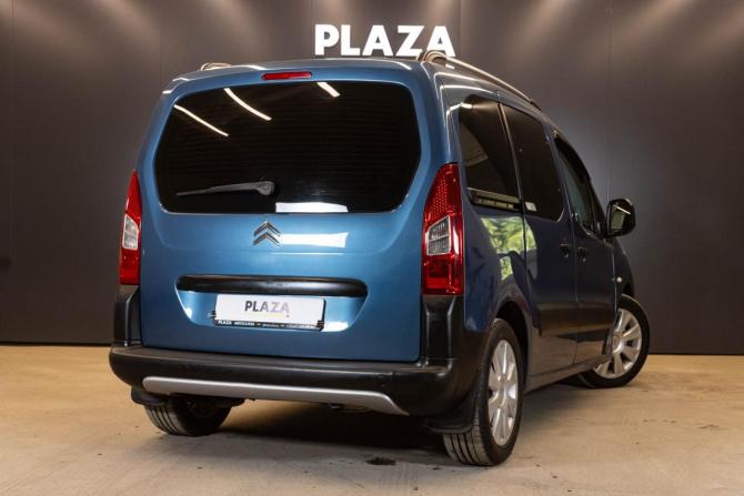 Citroen Berlingo II с пробегом 2011 года, цена 799 000 рублей, 139688 км, минивэн, Автокод Объявления