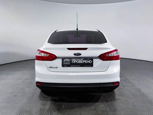 Ford Focus III с пробегом 2013 года, цена 615 000 рублей, 209121 км, седан, Автокод Объявления