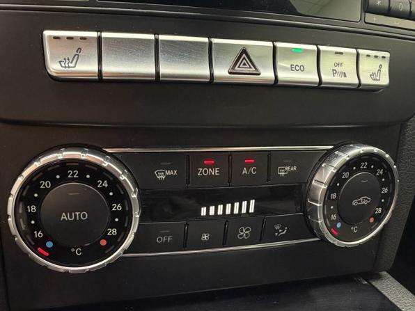 Mercedes-Benz C-Класс III (W204) Рестайлинг с пробегом 2013 года, цена 1 369 900 рублей, 170000 км, седан, Автокод Объявления