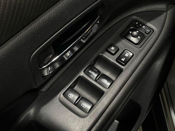 Mitsubishi Outlander III Рестайлинг 2 с пробегом 2015 года, цена 1 450 000 рублей, 251184 км, внедорожник, Автокод Объявления