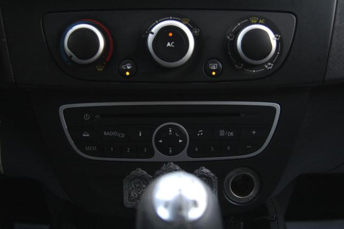 Renault Fluence I Рестайлинг с пробегом 2013 года, цена 573 300 рублей, 291422 км, седан, Автокод Объявления