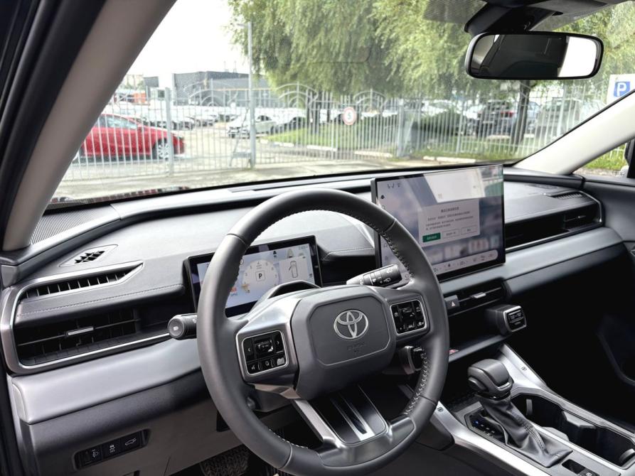 Toyota RAV4 VI (XA60) Пермь  - изображение 14