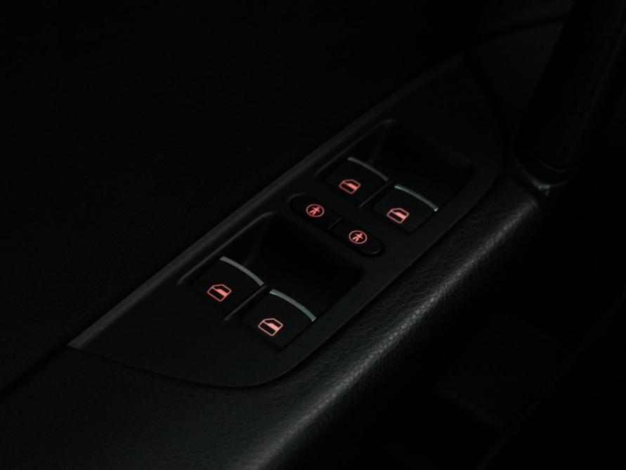 Volkswagen Touareg II Санкт-Петербург  - изображение 22