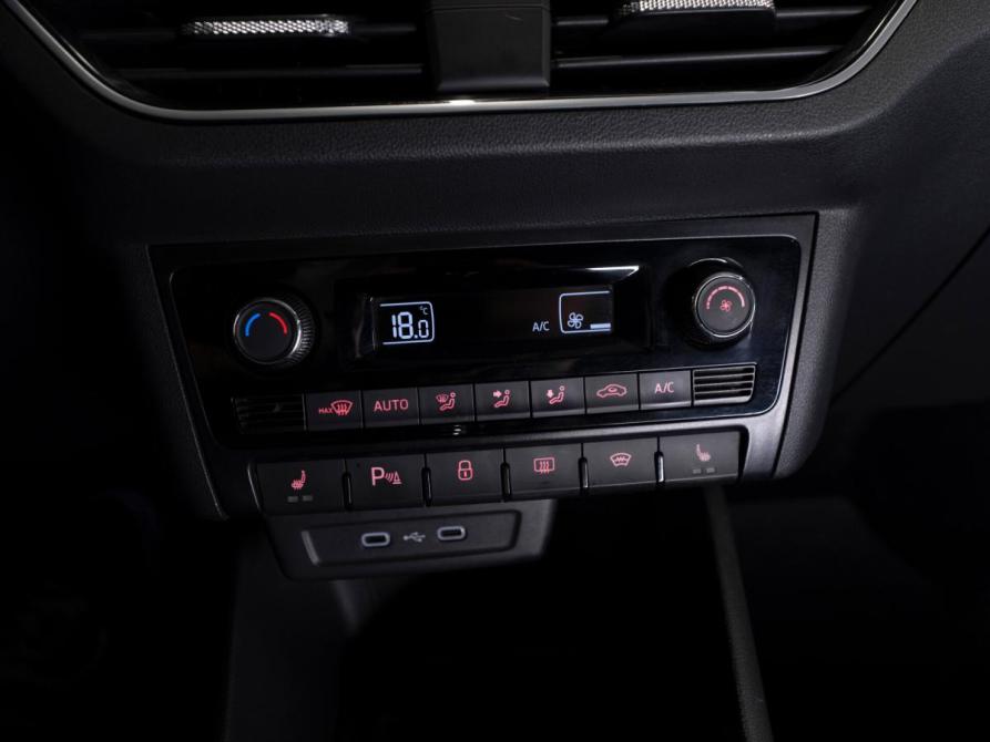 Volkswagen Polo VI Москва  - изображение 15