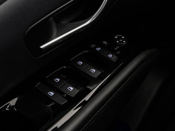 Hyundai Tucson IV с пробегом 2022 года, цена 3 499 000 рублей, 46199 км, внедорожник, Автокод Объявления