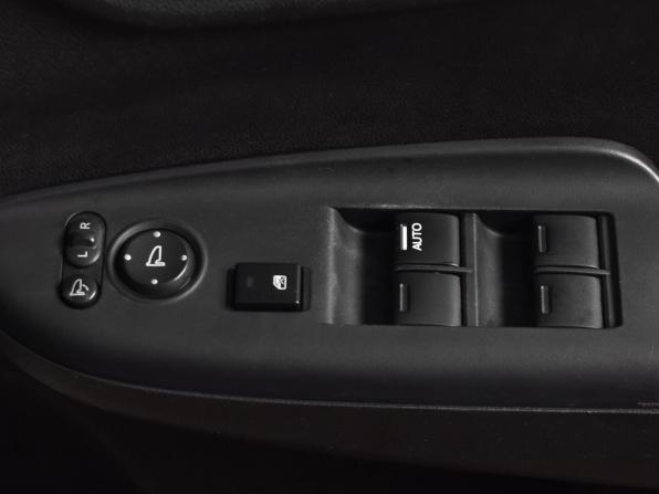 Honda Fit III с пробегом 2015 года, цена 889 999 рублей, 204593 км, хэтчбек, Автокод Объявления