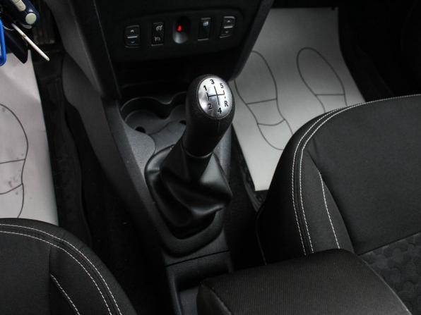 Renault Logan II с пробегом 2014 года, цена 690 000 рублей, 64389 км, седан, Автокод Объявления