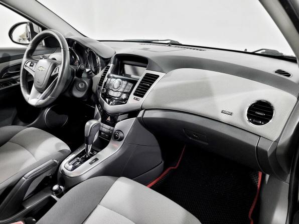 Chevrolet Cruze I с пробегом 2010 года, цена 780 000 рублей, 118442 км, седан, Автокод Объявления