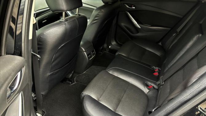 Mazda 6 III (GJ) с пробегом 2013 года, цена 1 555 000 рублей, 200681 км, седан, Автокод Объявления