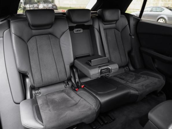 Audi Q8 I (4M) с пробегом 2019 года, цена 6 149 000 рублей, 103134 км, внедорожник, Автокод Объявления