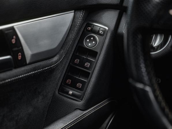 Mercedes-Benz C-Класс III (W204) Рестайлинг с пробегом 2013 года, цена 1 340 000 рублей, 309190 км, седан, Автокод Объявления