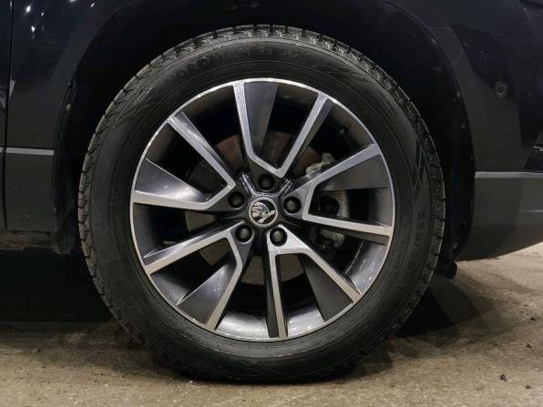 Skoda Karoq I с пробегом 2021 года, цена 2 600 000 рублей, 100400 км, внедорожник, Автокод Объявления