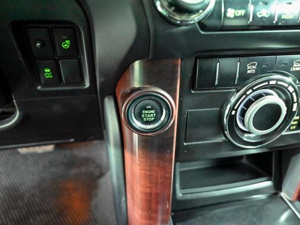 Toyota Land Cruiser Prado 150 Series Рестайлинг 1 с пробегом 2014 года, цена 3 400 000 рублей, 153082 км, внедорожник, Автокод Объявления