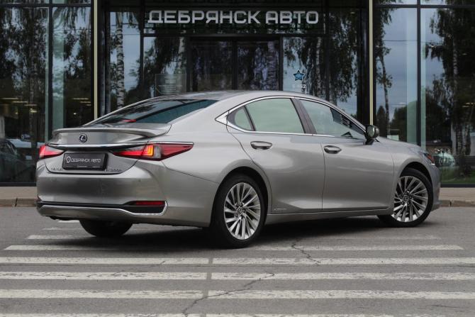Lexus ES VII Рестайлинг с пробегом 2021 года, цена 4 350 000 рублей, 72191 км, седан, Автокод Объявления