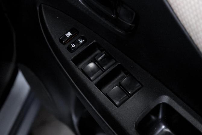 Toyota Ractis I с пробегом 2009 года, цена 660 000 рублей, 306642 км, хэтчбек, Автокод Объявления
