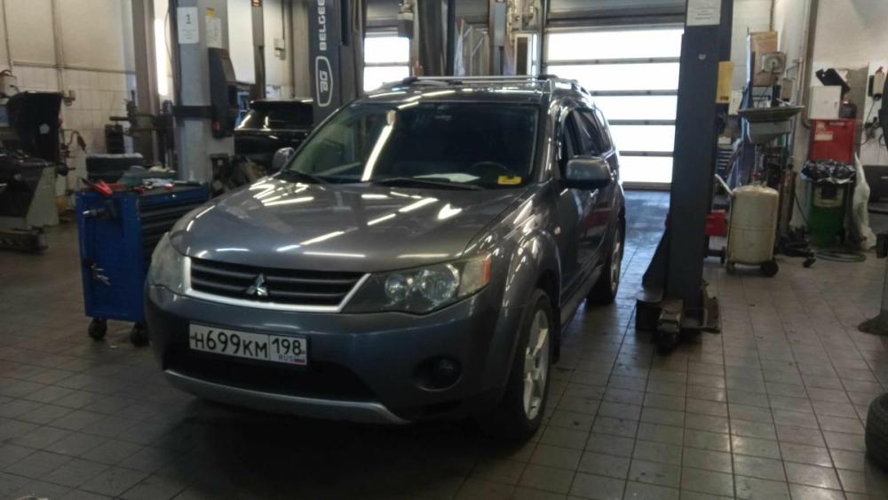 Mitsubishi Outlander II Санкт-Петербург  - изображение 1