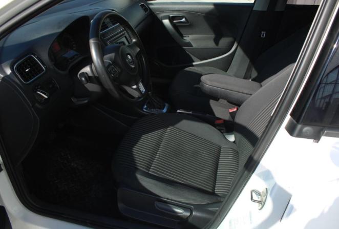 Volkswagen Polo V с пробегом 2013 года, цена 939 000 рублей, 188263 км, седан, Автокод Объявления