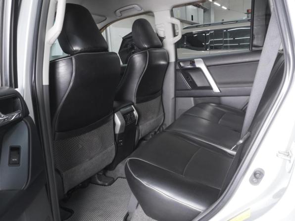 Toyota Land Cruiser Prado 150 Series с пробегом 2011 года, цена 3 120 000 рублей, 222238 км, внедорожник, Автокод Объявления