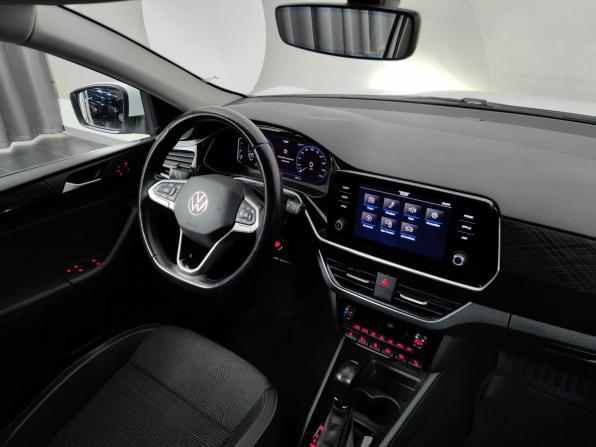Volkswagen Polo VI с пробегом 2022 года, цена 1 999 000 рублей, 58827 км, лифтбек, Автокод Объявления