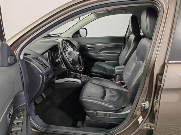 Mitsubishi ASX I с пробегом 2011 года, цена 899 000 рублей, 217571 км, внедорожник, Автокод Объявления