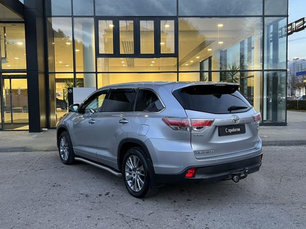 Toyota Highlander III (XU50) с пробегом 2015 года, цена 2 640 000 рублей, 189271 км, внедорожник, Автокод Объявления