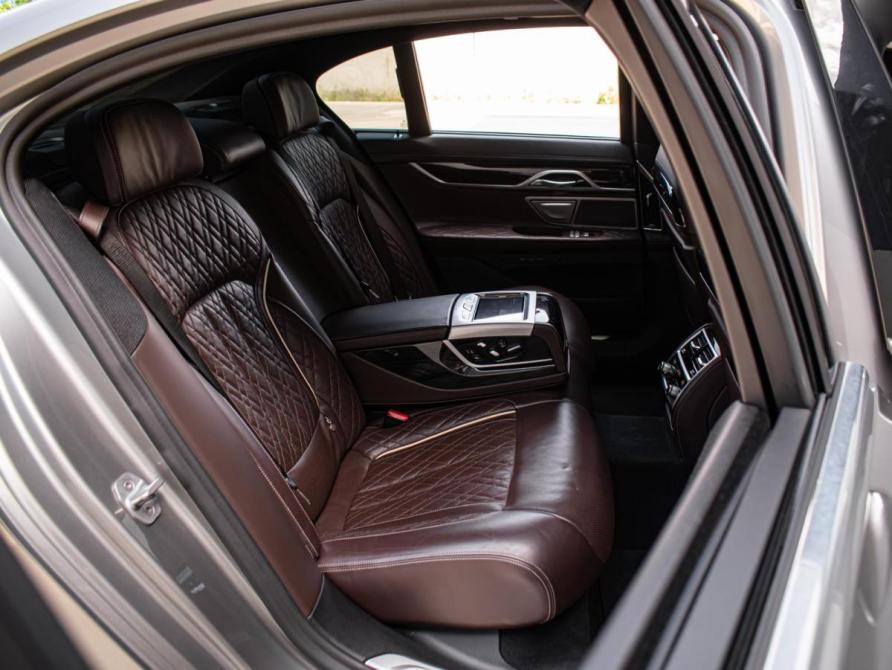 BMW 7 серии VI (G11/G12) Рестайлинг Краснодар  - изображение 7
