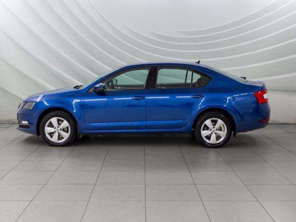 Skoda Octavia III (A7) Рестайлинг с пробегом 2020 года, цена 2 348 000 рублей, 71633 км, лифтбек, Автокод Объявления