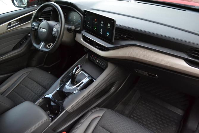 Haval F7 I Рестайлинг с пробегом 2023 года, цена 2 000 000 рублей, 41364 км, внедорожник, Автокод Объявления