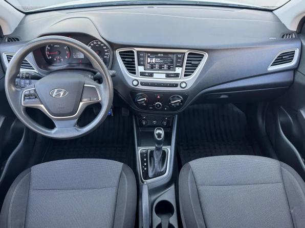 Hyundai Solaris II с пробегом 2019 года, цена 1 345 000 рублей, 68090 км, седан, Автокод Объявления