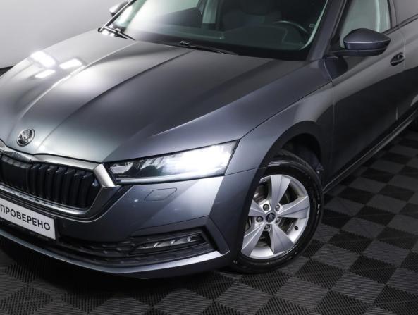 Skoda Octavia IV (A8) с пробегом 2021 года, цена 2 241 000 рублей, 63880 км, лифтбек, Автокод Объявления