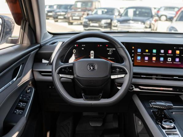Changan CS75 Plus II с пробегом 2022 года, цена 2 099 000 рублей, 55236 км, внедорожник, Автокод Объявления