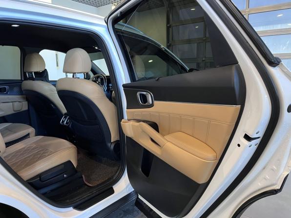 Kia Sorento IV с пробегом 2021 года, цена 3 790 000 рублей, 108464 км, внедорожник, Автокод Объявления